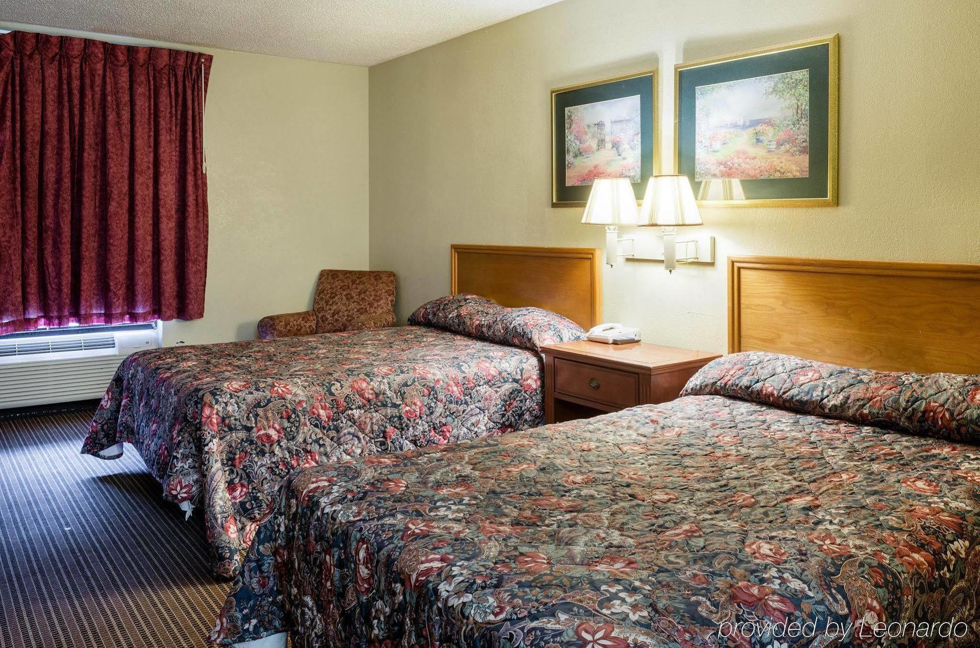 Rodeway Inn Greenwood Eksteriør billede